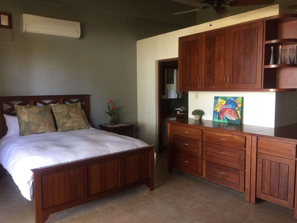 Almond Tree Hotel Resort Corozal Ngoại thất bức ảnh