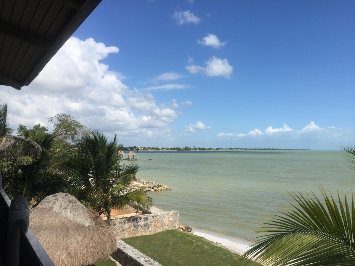 Almond Tree Hotel Resort Corozal Ngoại thất bức ảnh