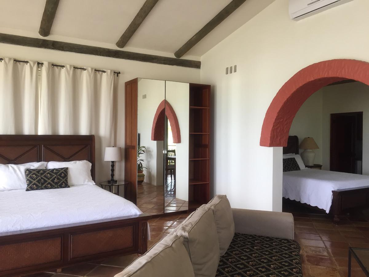 Almond Tree Hotel Resort Corozal Ngoại thất bức ảnh
